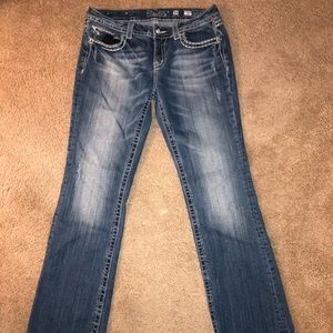 Women’s miss me jeans!!